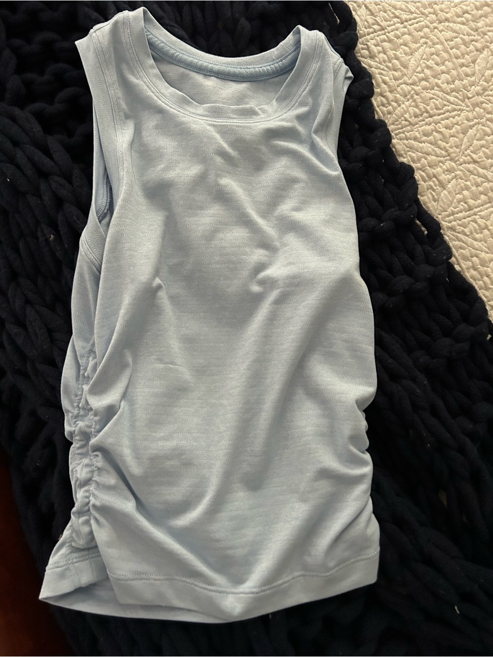 Lululemon License to Train Tight Fit Tank Light Blue Sz 2